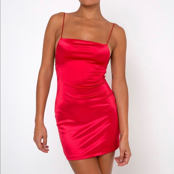 red satin tight bodycon dress - Picture 3 of 5